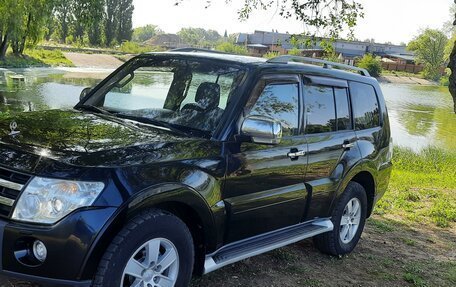 Mitsubishi Pajero IV, 2008 год, 1 680 000 рублей, 2 фотография