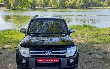 Mitsubishi Pajero IV, 2008 год, 1 680 000 рублей, 9 фотография