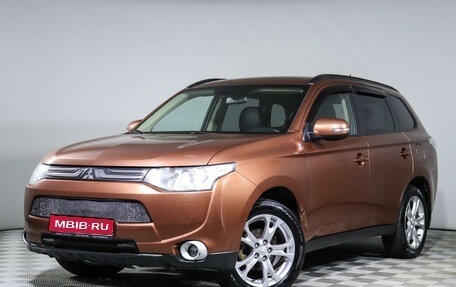 Mitsubishi Outlander III рестайлинг 3, 2012 год, 1 560 000 рублей, 1 фотография