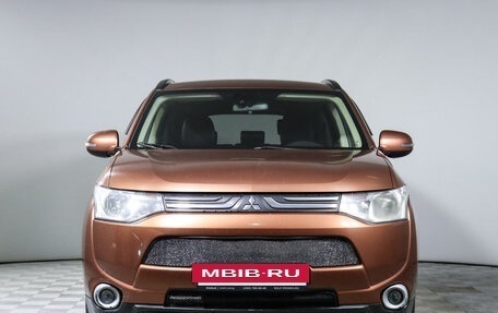 Mitsubishi Outlander III рестайлинг 3, 2012 год, 1 560 000 рублей, 2 фотография