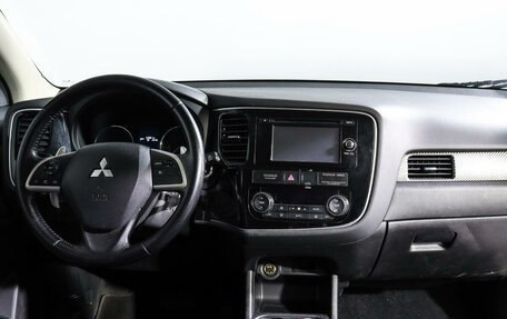 Mitsubishi Outlander III рестайлинг 3, 2012 год, 1 560 000 рублей, 12 фотография