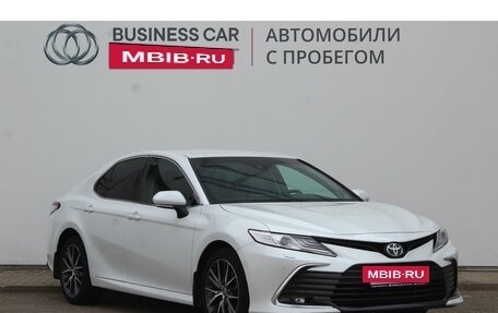 Toyota Camry, 2021 год, 3 840 000 рублей, 3 фотография