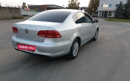 Volkswagen Passat B7, 2011 год, 950 000 рублей, 3 фотография