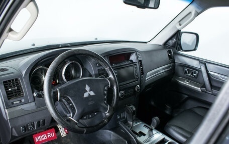 Mitsubishi Pajero IV, 2012 год, 1 830 000 рублей, 13 фотография