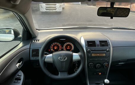 Toyota Corolla, 2011 год, 1 310 000 рублей, 9 фотография