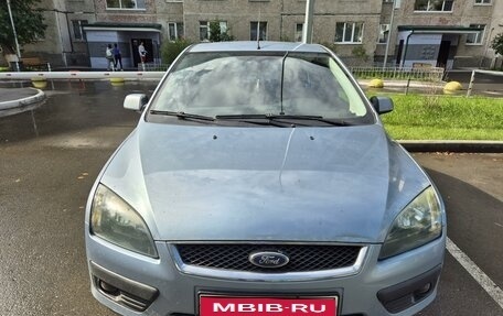 Ford Focus II рестайлинг, 2005 год, 520 000 рублей, 1 фотография