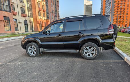 Toyota Land Cruiser Prado 120 рестайлинг, 2006 год, 2 190 000 рублей, 4 фотография