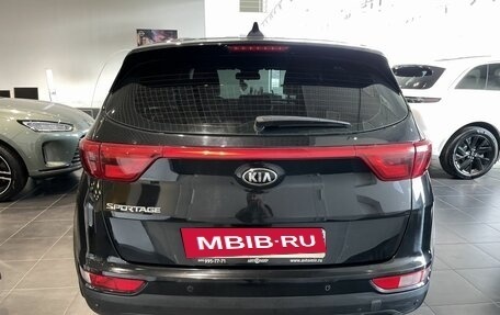 KIA Sportage IV рестайлинг, 2018 год, 2 030 000 рублей, 6 фотография