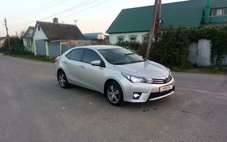 Toyota Corolla, 2014 год, 1 690 000 рублей, 2 фотография