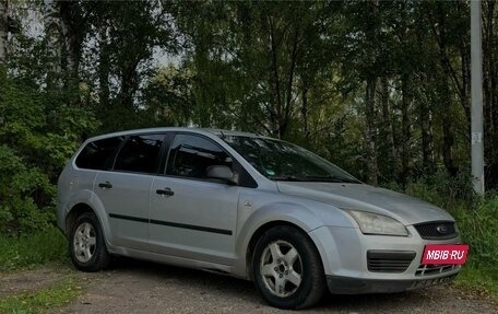 Ford Focus II рестайлинг, 2005 год, 359 000 рублей, 2 фотография