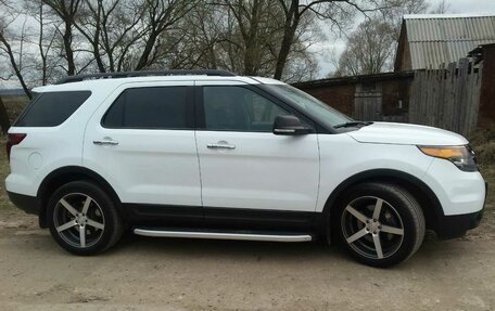 Ford Explorer VI, 2013 год, 2 400 000 рублей, 2 фотография