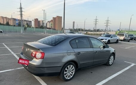 Volkswagen Passat B6, 2006 год, 605 000 рублей, 3 фотография