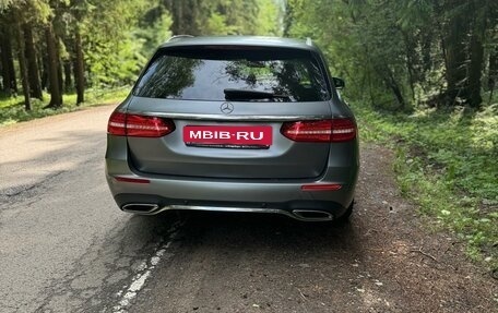 Mercedes-Benz E-Класс, 2019 год, 4 630 000 рублей, 19 фотография