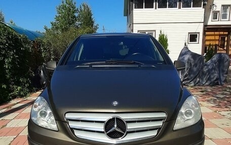 Mercedes-Benz B-Класс, 2010 год, 950 000 рублей, 2 фотография