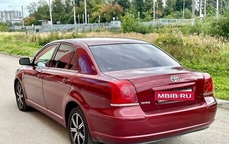 Toyota Avensis III рестайлинг, 2004 год, 739 000 рублей, 7 фотография