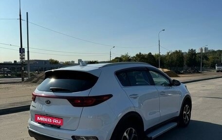 KIA Sportage IV рестайлинг, 2021 год, 2 850 000 рублей, 4 фотография