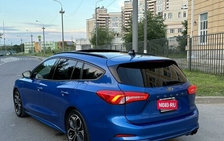 Ford Focus IV, 2019 год, 1 800 000 рублей, 2 фотография