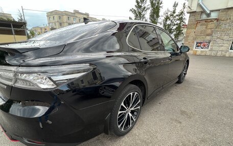 Toyota Camry, 2020 год, 2 720 000 рублей, 4 фотография