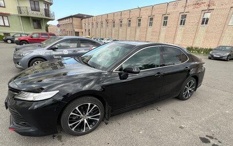 Toyota Camry, 2020 год, 2 720 000 рублей, 8 фотография