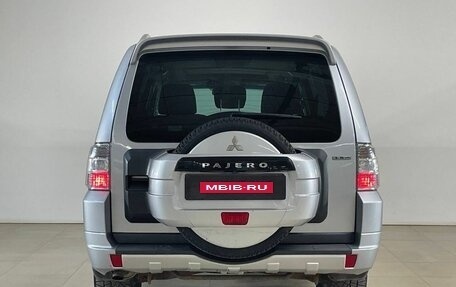 Mitsubishi Pajero IV, 2010 год, 1 645 000 рублей, 6 фотография