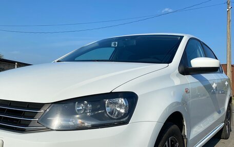 Volkswagen Polo VI (EU Market), 2017 год, 1 500 000 рублей, 4 фотография