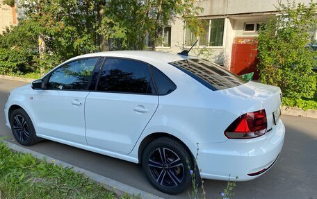 Volkswagen Polo VI (EU Market), 2017 год, 1 500 000 рублей, 14 фотография