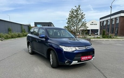 Mitsubishi Outlander III рестайлинг 3, 2014 год, 1 800 000 рублей, 1 фотография