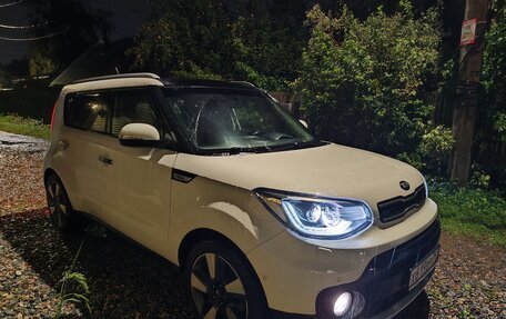 KIA Soul II рестайлинг, 2018 год, 1 900 000 рублей, 28 фотография