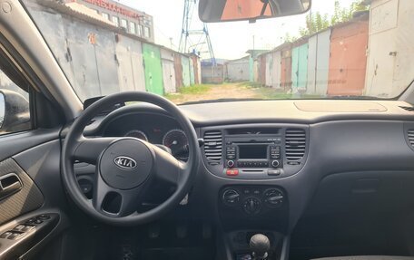 KIA Rio II, 2011 год, 750 000 рублей, 7 фотография