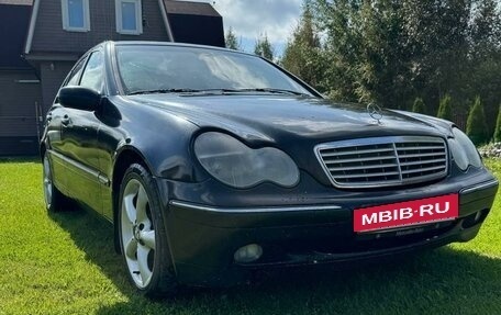 Mercedes-Benz C-Класс, 2000 год, 600 000 рублей, 3 фотография