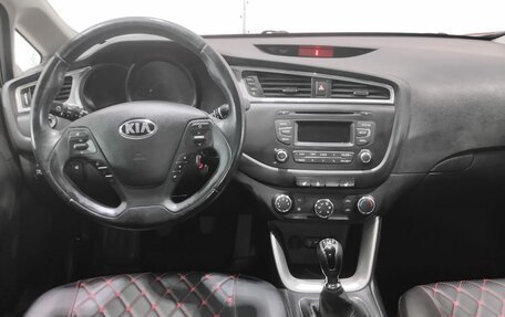 KIA cee'd III, 2015 год, 1 099 000 рублей, 9 фотография