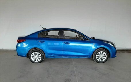 KIA Rio IV, 2018 год, 1 400 000 рублей, 4 фотография