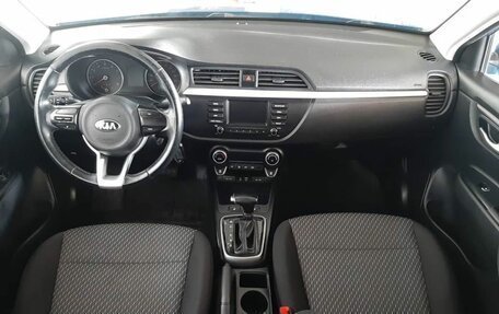 KIA Rio IV, 2018 год, 1 400 000 рублей, 11 фотография