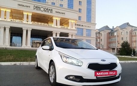 KIA cee'd III, 2013 год, 935 000 рублей, 8 фотография