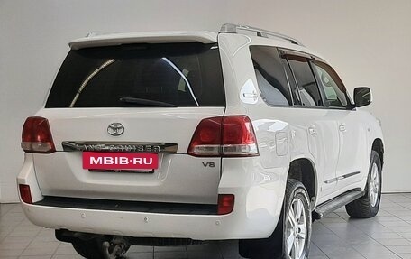 Toyota Land Cruiser 200, 2011 год, 2 600 000 рублей, 6 фотография