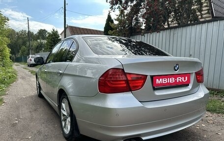 BMW 3 серия, 2011 год, 1 300 000 рублей, 11 фотография