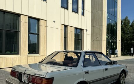 Toyota Camry, 1990 год, 900 000 рублей, 8 фотография