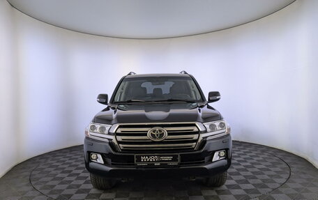 Toyota Land Cruiser 200, 2017 год, 6 990 000 рублей, 2 фотография