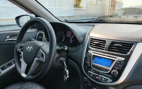 Hyundai Solaris II рестайлинг, 2013 год, 785 000 рублей, 6 фотография