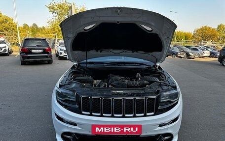 Jeep Grand Cherokee, 2013 год, 4 100 000 рублей, 24 фотография