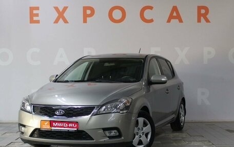 KIA cee'd I рестайлинг, 2011 год, 860 000 рублей, 1 фотография