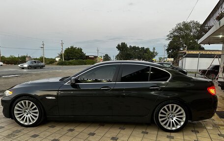 BMW 5 серия, 2011 год, 1 800 000 рублей, 7 фотография