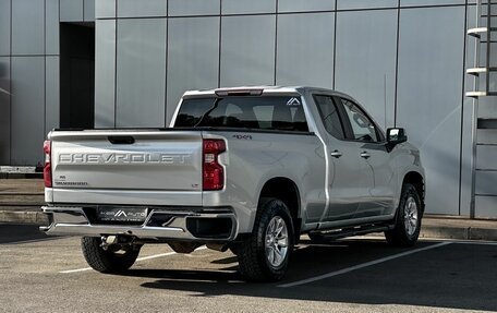 Chevrolet Silverado, 2019 год, 4 700 000 рублей, 8 фотография