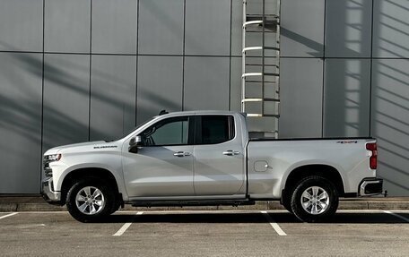 Chevrolet Silverado, 2019 год, 4 700 000 рублей, 11 фотография