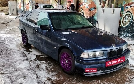 BMW 3 серия, 1998 год, 600 000 рублей, 2 фотография