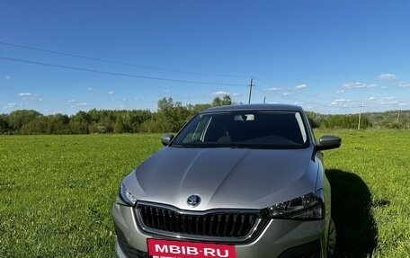 Skoda Rapid II, 2021 год, 1 880 000 рублей, 2 фотография