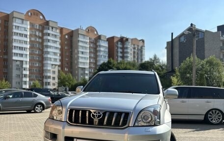 Toyota Land Cruiser Prado 120 рестайлинг, 2008 год, 2 600 000 рублей, 5 фотография