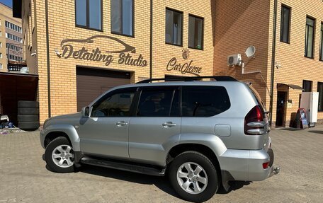 Toyota Land Cruiser Prado 120 рестайлинг, 2008 год, 2 600 000 рублей, 7 фотография