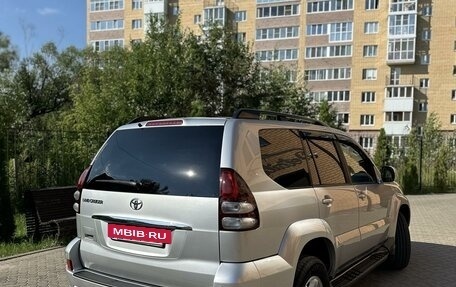 Toyota Land Cruiser Prado 120 рестайлинг, 2008 год, 2 600 000 рублей, 10 фотография