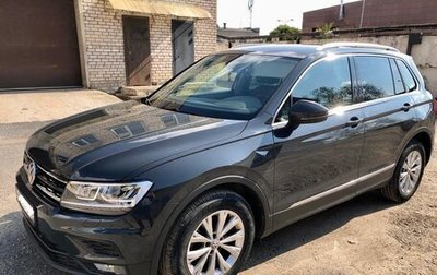 Volkswagen Tiguan II, 2018 год, 2 700 000 рублей, 1 фотография